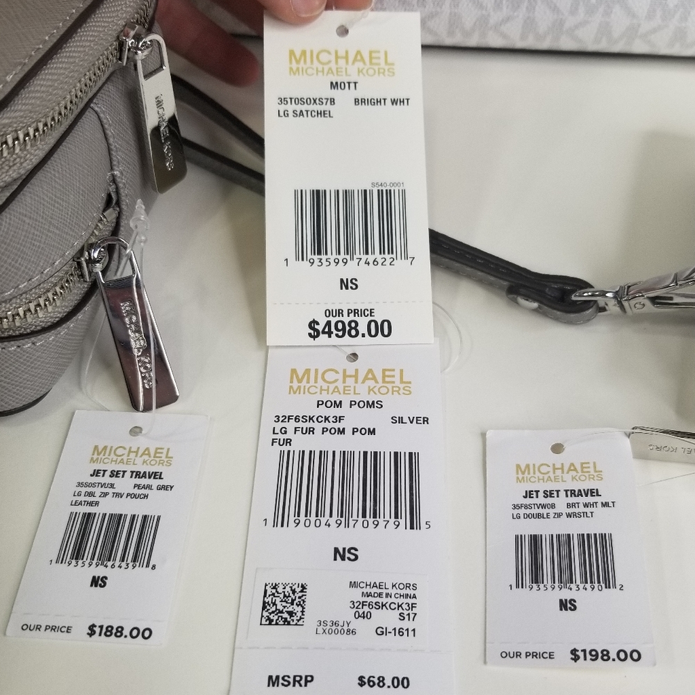 Michael Kors 4pcs BAG CASE WRISTLET POM - Picture 9 of 11